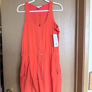 Athleta Vibrant Coral Jumper - Size 6 - NWT